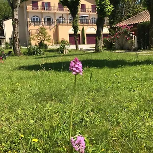 Logis Restaurant Le Castel Fleuri ** Saint-Jean-en-Royans