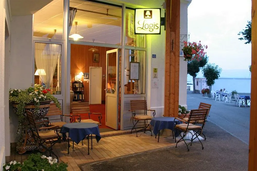 Hotel De La Plage Publier 3*,
