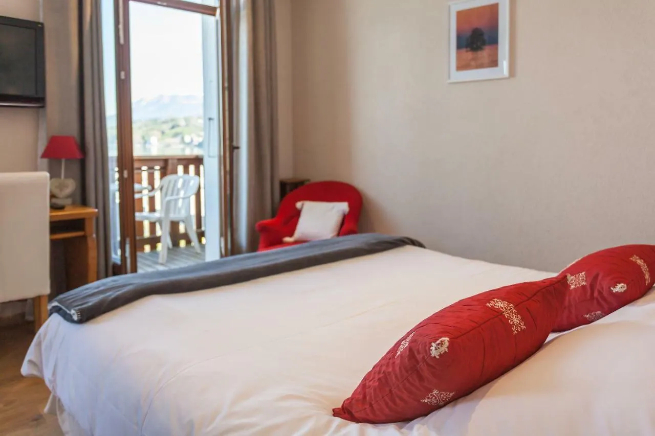 Hotel De La Plage Publier